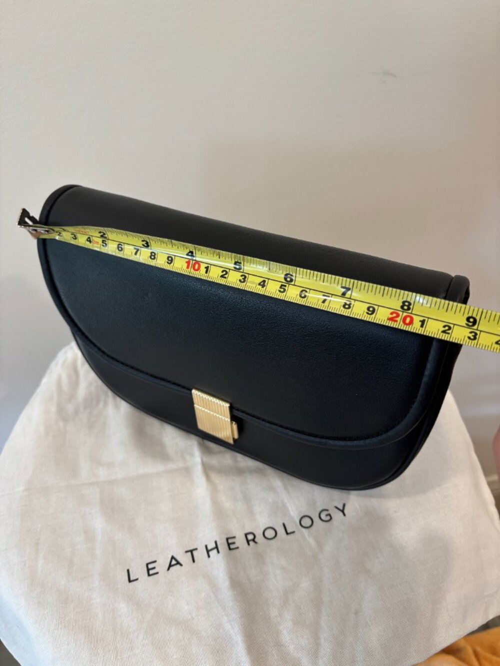 Leatherology Katy Small Saddle Leather Crossbody - Black / Gold - Picture 4 of 10